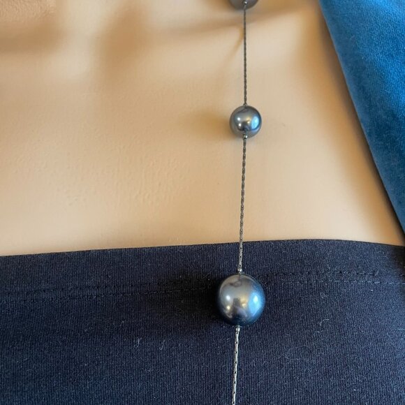 Express Long Black Chain Necklace 10 to 15mm Grey Beads 41" to 44" w/ Extender - Picture 2 of 8